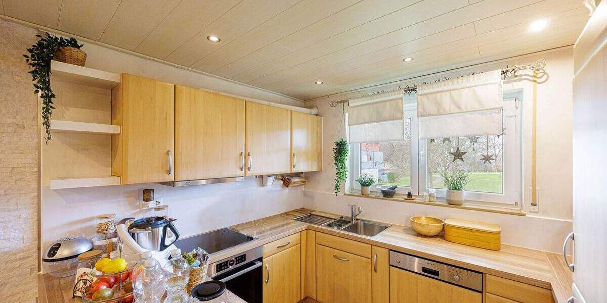 Etagenwohnung Sachsenheim Kleinsachsenheim - 4 Zimmer, 82 m&sup2;, 329.000&euro; | Angebot:25697993