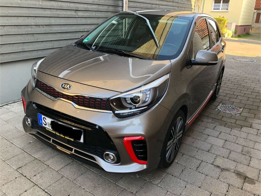 Kia Picanto 95.000 km 9.499 € Stuttgart 70378