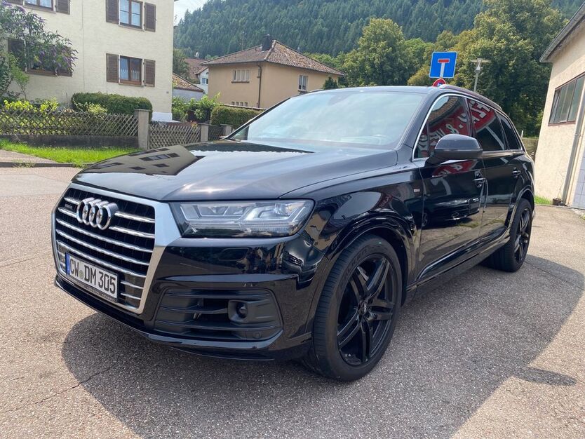 Audi Q7 164.000 km 33.499 € Calw 75365