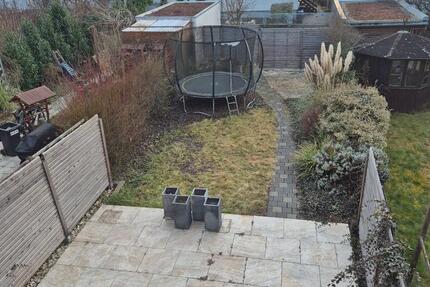 Haus Esslingen am Neckar Oberesslingen - 4.5 Zimmer, 120 m&sup2;, 1.800&euro; | Angebot:24786916