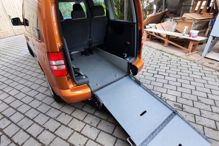 VW Caddy 80.800 km 19.900 &euro; Großbettlingen 72663