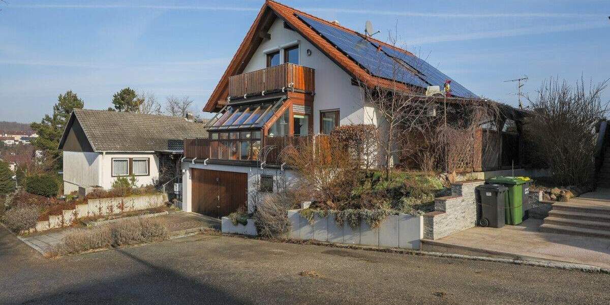 Einfamilienhaus Niefern-Öschelbronn Öschelbronn - 4 Zimmer, 137 m&sup2;, 575.000&euro; | Angebot:24860330