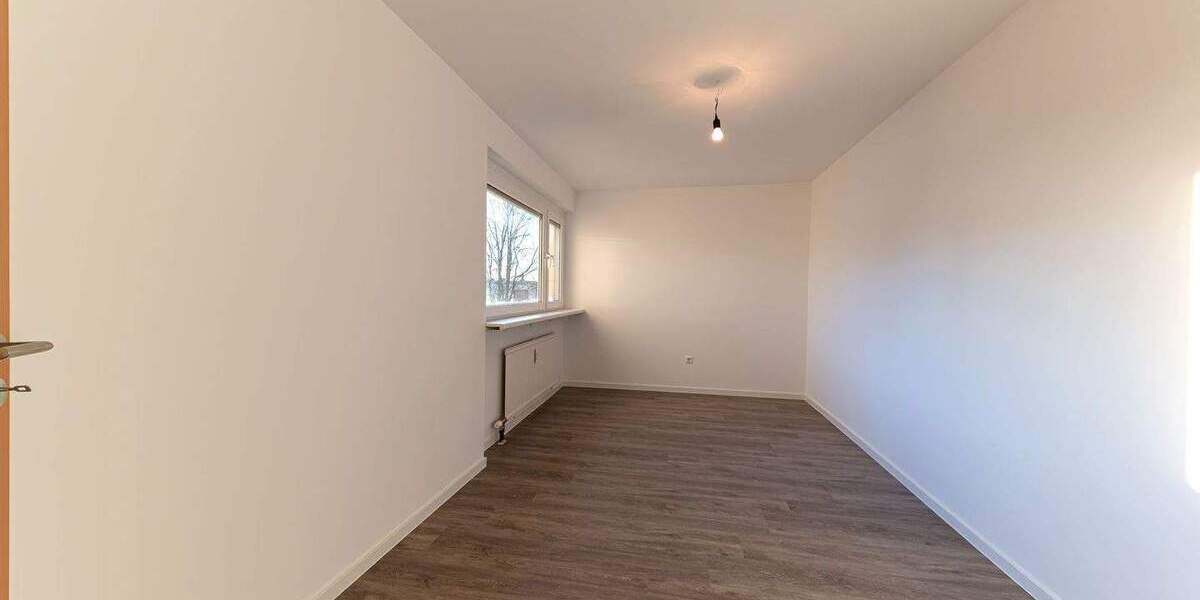 Etagenwohnung Gärtringen - 4 Zimmer, 104 m&sup2;, 339.000&euro; | Angebot:24635925