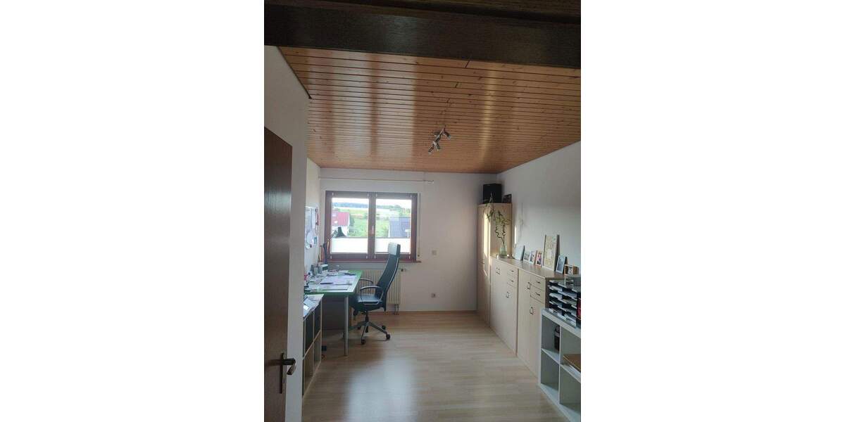 Doppelhaushälfte Gärtringen - 4 Zimmer, 125 m&sup2;, 685.000&euro; | Angebot:24780435