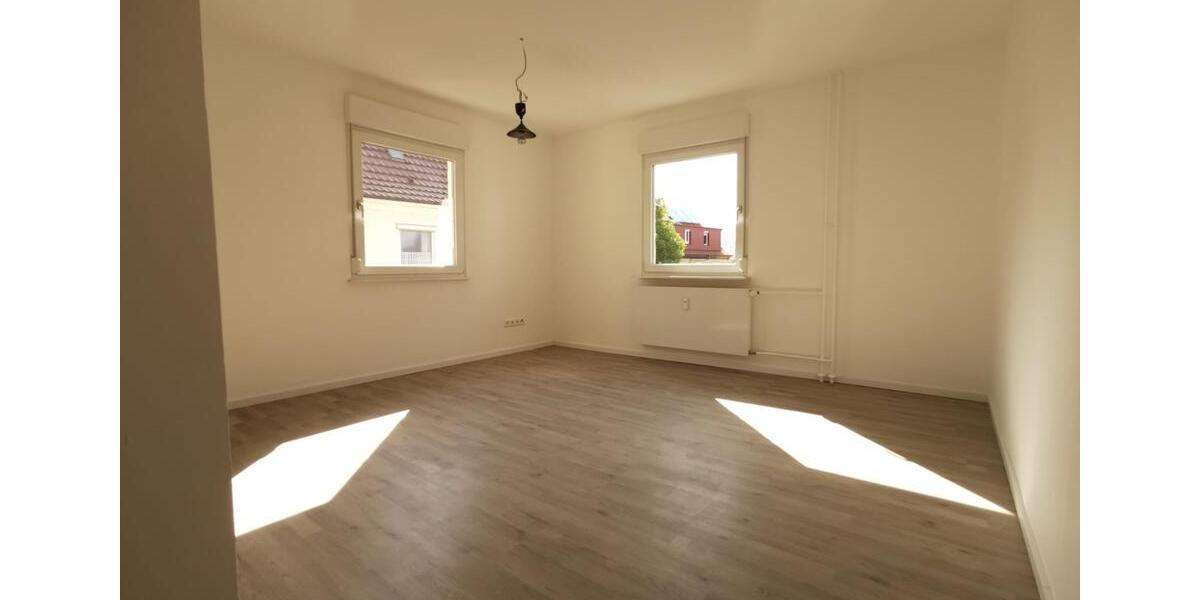 Mehrfamilienhaus, Wohnhaus Reutlingen Orschel-Hagen - 10 Zimmer, 181 m&sup2;, 750.000&euro; | Angebot:24699816