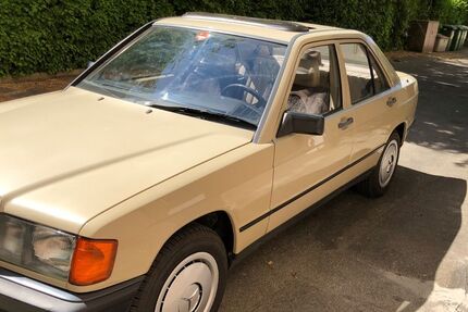 Mercedes-Benz 190 148.000 km 7.900 &euro; Ostfildern 73760