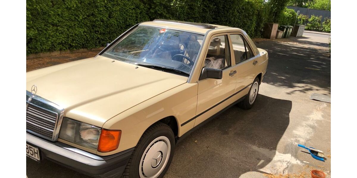 Mercedes-Benz 190 148.000 km 7.900 &euro; Ostfildern 73760