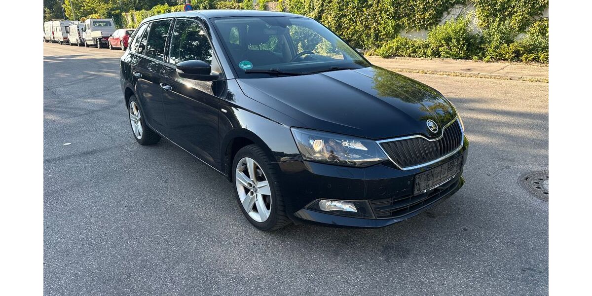 Skoda Fabia 247.000 km 6.400 &euro; Möglingen/Ludwigsburg 71696
