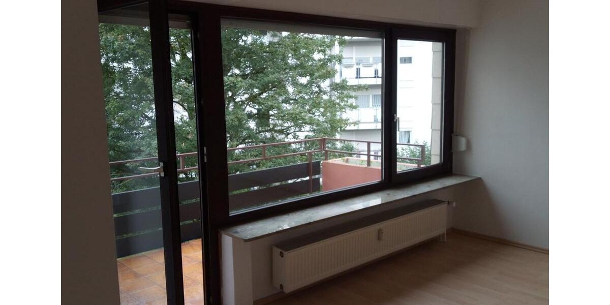 3 Zimmer Eigentumswohnung renoviert ohne Maklergebühren 74,26 qm 3 zimmer