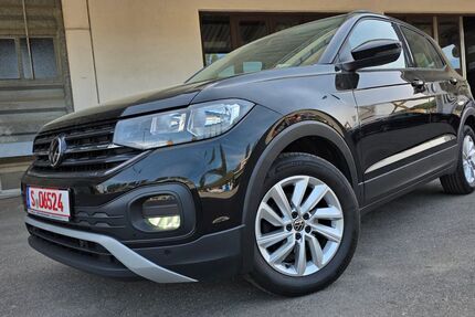 VW T-Cross 130.000 km 15.990 &euro; Stuttgart 70563