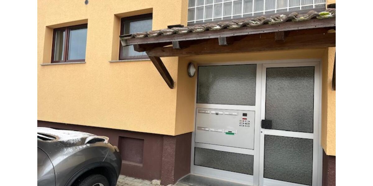 Erdgeschoßwohnung Sachsenheim - 3 Zimmer, 66 m&sup2;, 175.000&euro; | Angebot:24414915