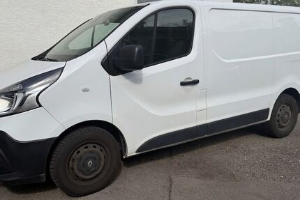 Renault Trafic 127.000 km 10.499 &euro; Schönaich 71101