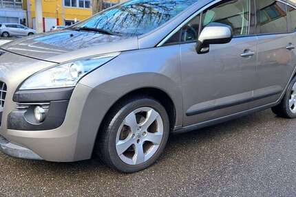Peugeot 3008 110.000 km 1.700 € Reutlingen 72766