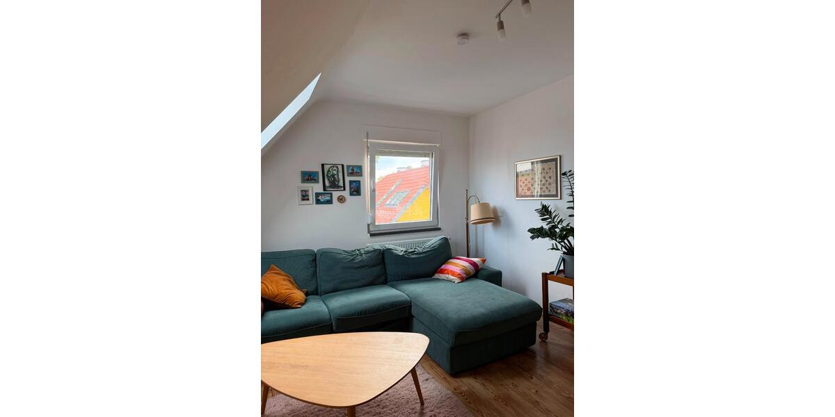 Dachgeschoßwohnung Reutlingen Orschel-Hagen - 3 Zimmer, 57 m&sup2;, 1.050&euro; | Angebot:27611736