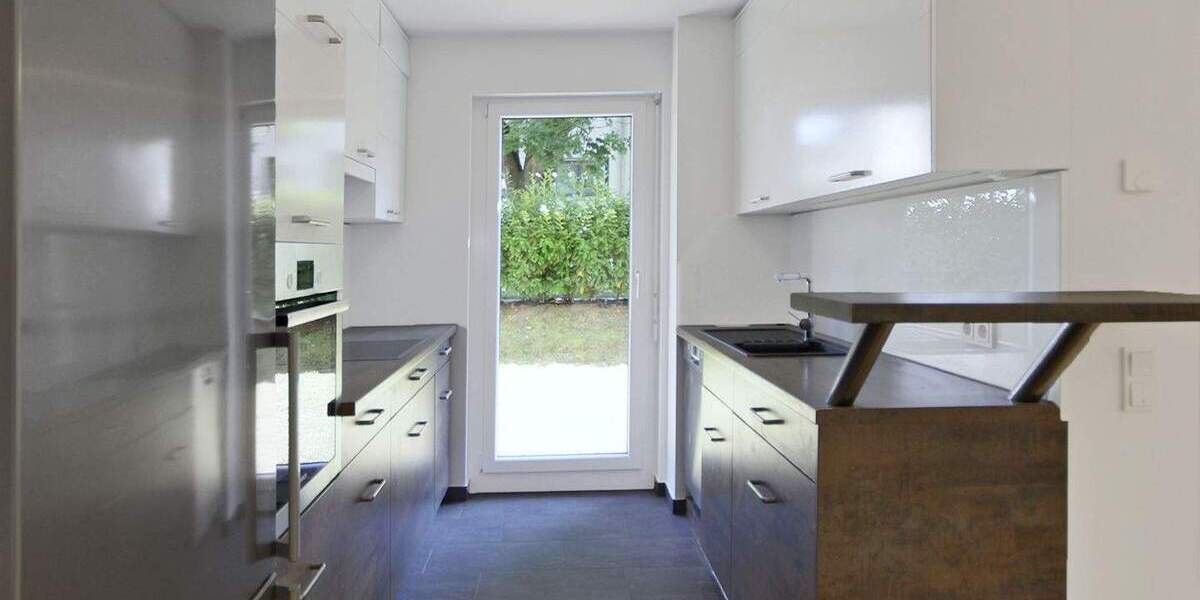 Etagenwohnung Ludwigsburg Ost - 3 Zimmer, 75 m&sup2;, 1.300&euro; | Angebot:24808625