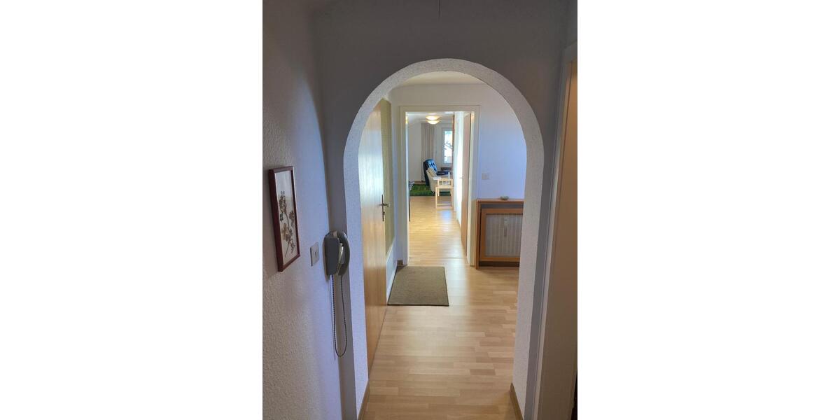 Dachgeschoßwohnung Pforzheim Eutingen - 2.5 Zimmer, 85 m&sup2;, 990&euro; | Angebot:25840419