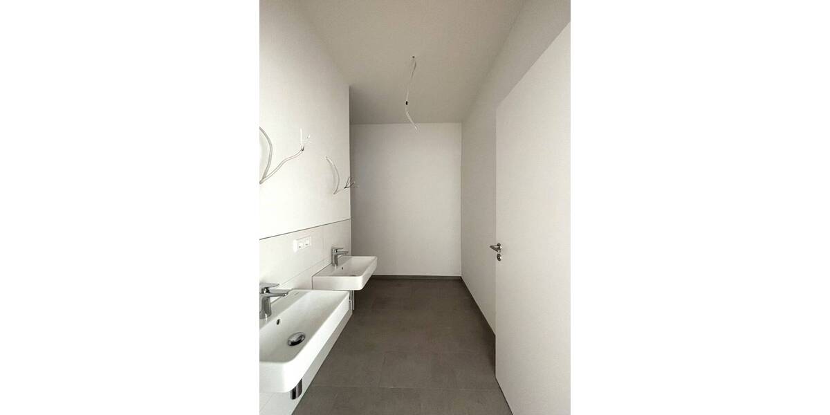 Etagenwohnung Sindelfingen Mitte - 2 Zimmer, 89 m&sup2;, 1.280&euro; | Angebot:26190952