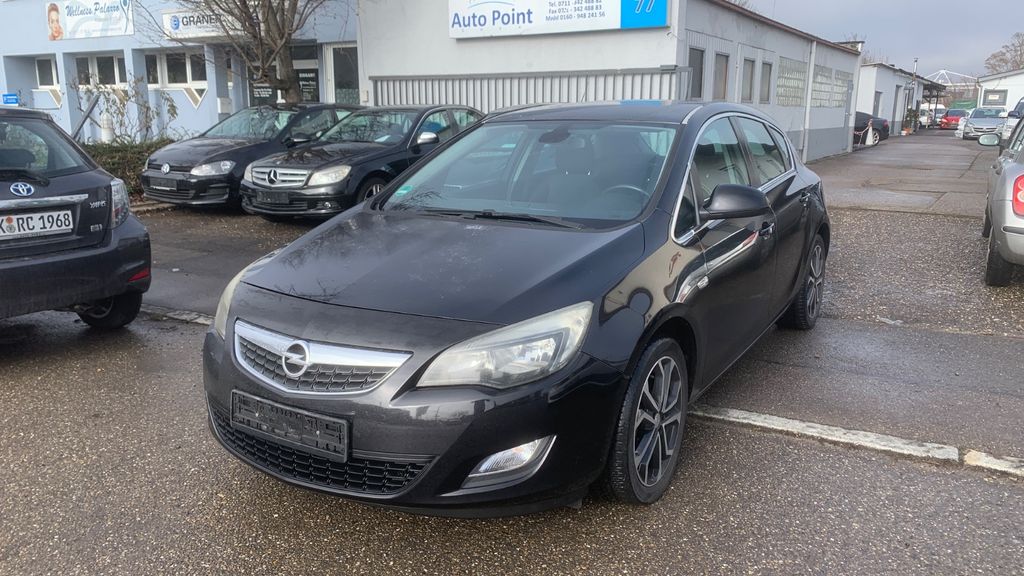 Opel Astra 116.000 km 3.399 &euro; Fellbach-Stuttgart 70736