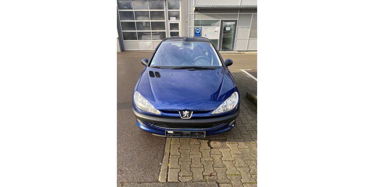Peugeot 206 79.100 km 2.490 &euro; Stuttgart 70439