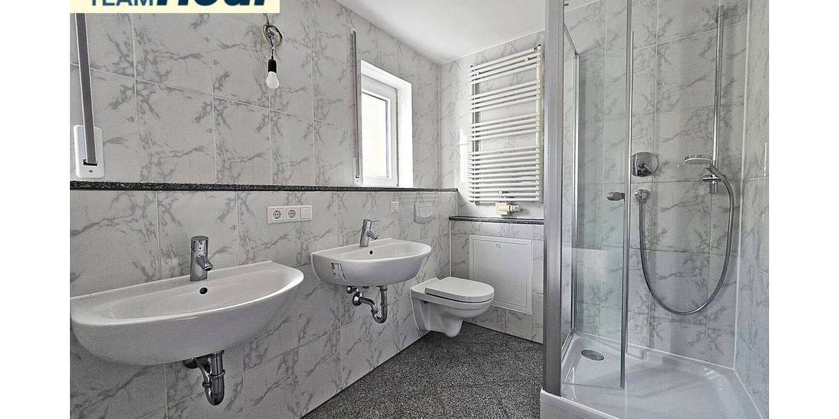 Reihenendhaus Reutlingen Innenstadt - 5 Zimmer, 112 m&sup2;, 1.600&euro; | Angebot:26543131
