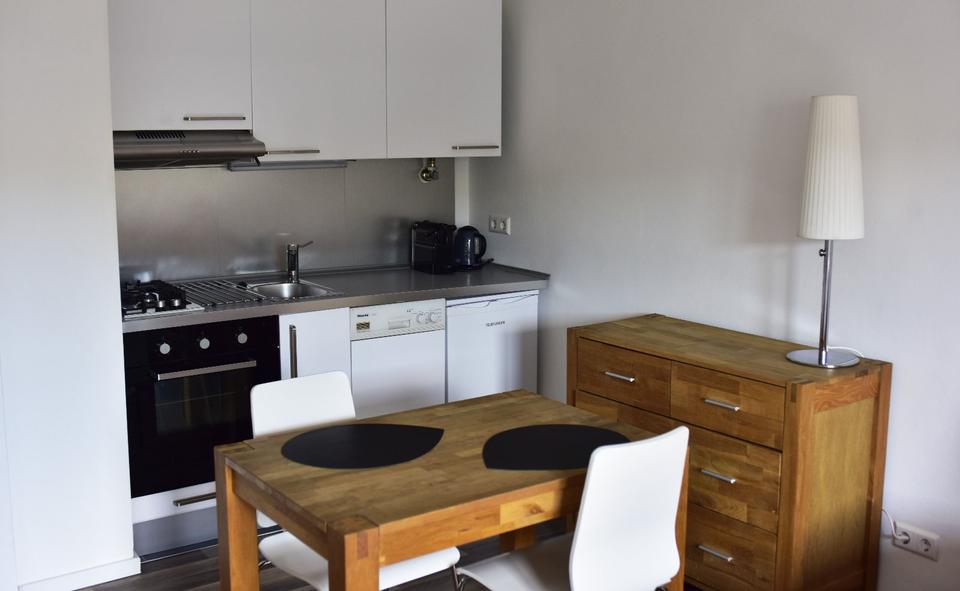 Etagenwohnung Stuttgart Stuttgart-Süd - 1 Zimmer, 32 m&sup2;, 1.090&euro; | Angebot:24741674