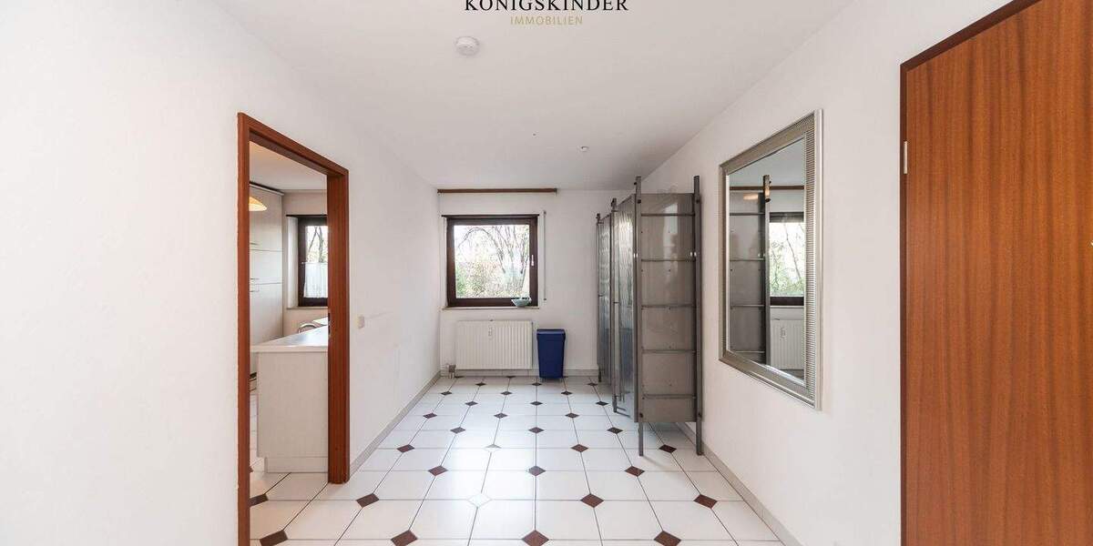 Etagenwohnung Gerlingen - 4 Zimmer, 106 m&sup2;, 425.000&euro; | Angebot:25676017