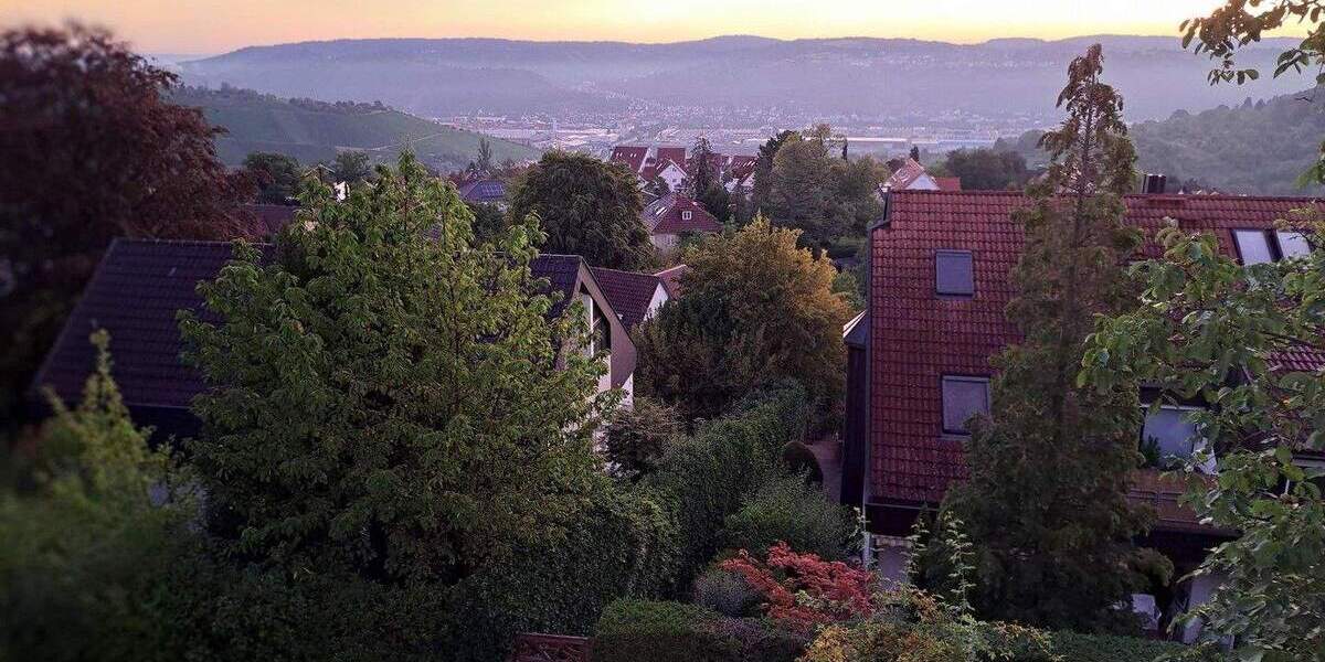 Reihenmittelhaus Stuttgart Heumaden - 5 Zimmer, 135 m&sup2;, 790.000&euro; | Angebot:25780296