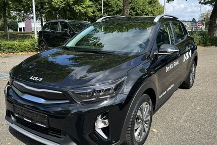 Kia Stonic 25.000 km 21.900 &euro; Ludwigsburg 71636