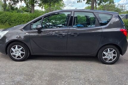 Opel Meriva 130.000 km 4.490 &euro; Fellbach 70736