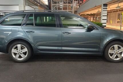Skoda Octavia 190.000 km 10.400 &euro; Esslingen am Neckar 73733