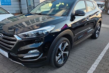 Hyundai TUCSON 113.000 km 14.500 &euro; Reutlingen 72766
