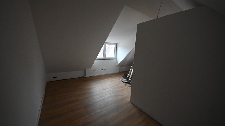 Etagenwohnung Tübingen Derendingen - 1 Zimmer, 15 m&sup2;, 360&euro; | Angebot:24235174