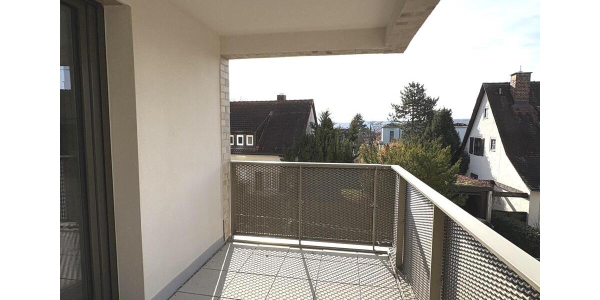 Etagenwohnung Leonberg - 4 Zimmer, 101 m&sup2;, 1.846&euro; | Angebot:23714102