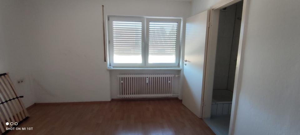 Etagenwohnung Ludwigsburg Eglosheim - 2 Zimmer, 44 m&sup2;, 142.000&euro; | Angebot:24780501