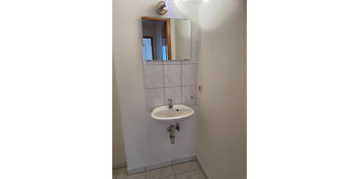 Etagenwohnung Sachsenheim - 2.5 Zimmer, 64 m&sup2;, 255.000&euro; | Angebot:24786865