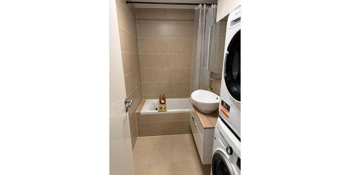 Etagenwohnung Herrenberg - 3.5 Zimmer, 88 m&sup2;, 1.350&euro; | Angebot:26330138
