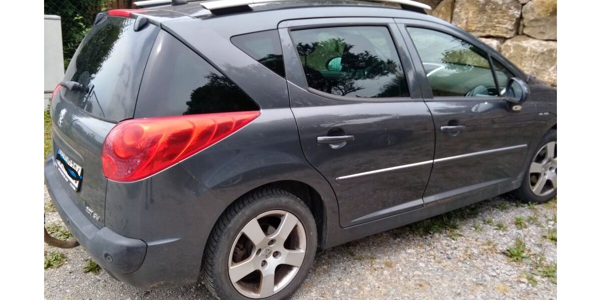 Peugeot 207 90.000 km 4.350 &euro; Weil im Schönbuch 71093