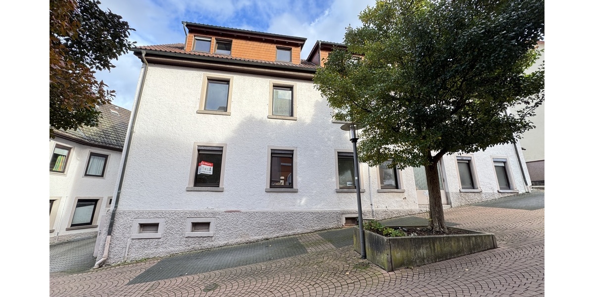 Teilsaniertes 3-Familienhaus in Pforzheim-Würm - Mehrfamilienhaus, Wohnhaus Pforzheim Eutingen | Angebot:23421912