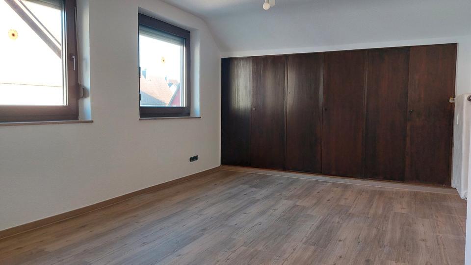 Dachgeschoßwohnung Bietigheim-Bissingen Bissingen - 2.5 Zimmer, 45 m&sup2;, 820&euro; | Angebot:26380301