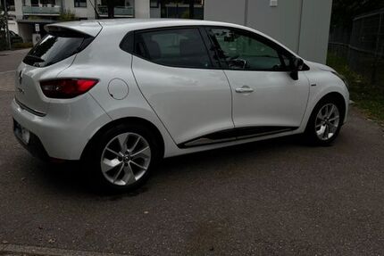 Renault Clio 137.400 km 5.600 &euro; Calw 75365