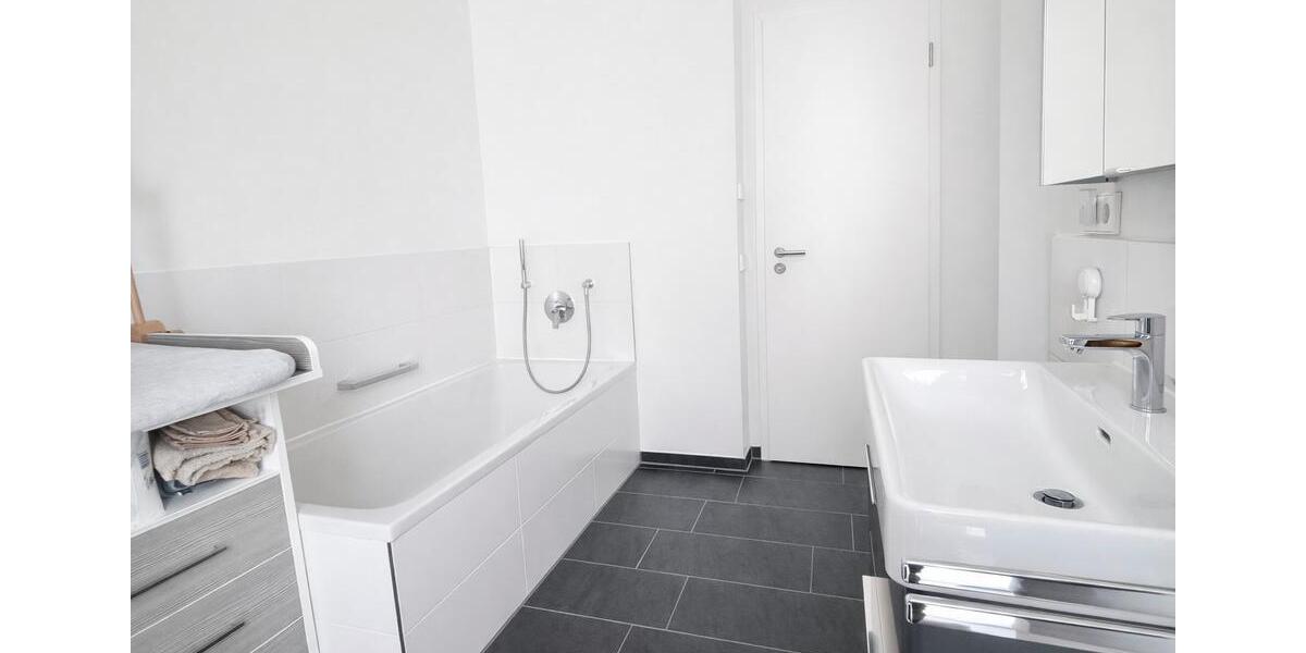 Etagenwohnung Herrenberg - 3 Zimmer, 85 m&sup2;, 489.000&euro; | Angebot:26781361