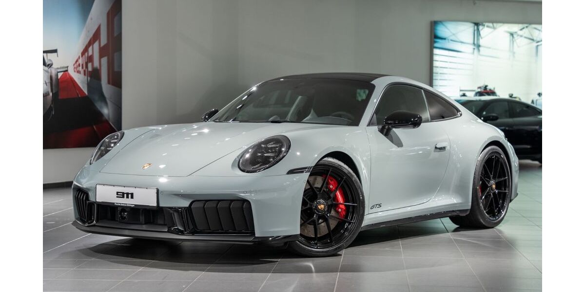 Porsche 992 3.018 km 190.880 &euro; Böblingen 71034