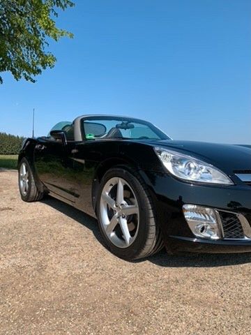 Opel GT 40.100 km 24.900 &euro; Stuttgart 70184