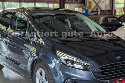 Ford S-Max 146.148 km 15.499 &euro; Reutlingen 72770