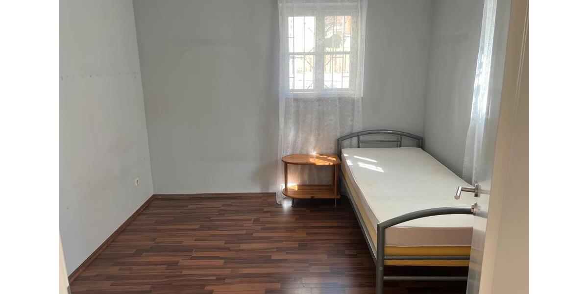 Erdgeschoßwohnung Fellbach - 2 Zimmer, 60 m&sup2;, 1.050&euro; | Angebot:25304139