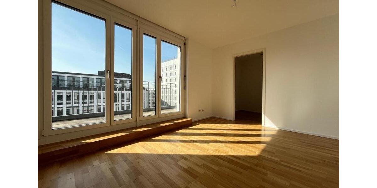 Etagenwohnung Stuttgart - 4 Zimmer, 135 m&sup2;, 1.973&euro; | Angebot:26068595