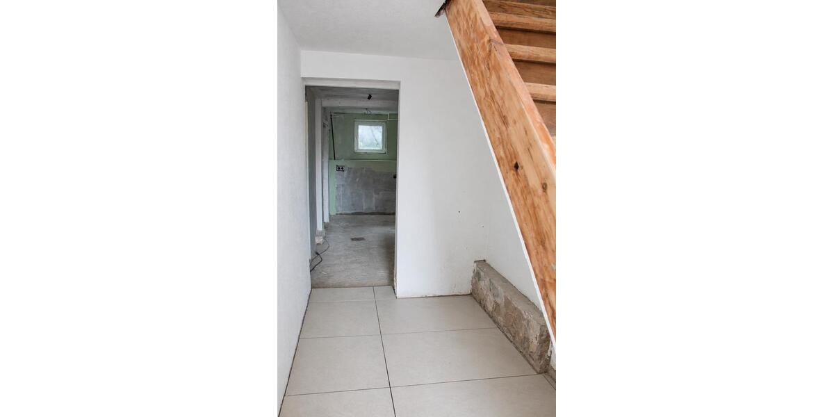 Einfamilienhaus Esslingen am Neckar Oberesslingen - 4.5 Zimmer, 140 m&sup2;, 1.995&euro; | Angebot:27623344