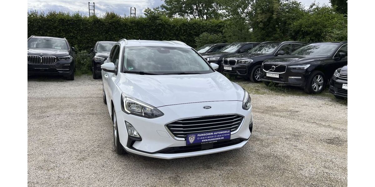Ford Focus 54.000 km 12.299 &euro; Stuttgart 70567
