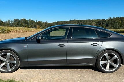 Audi A5 219.000 km 11.950 &euro; Stuttgart 70327