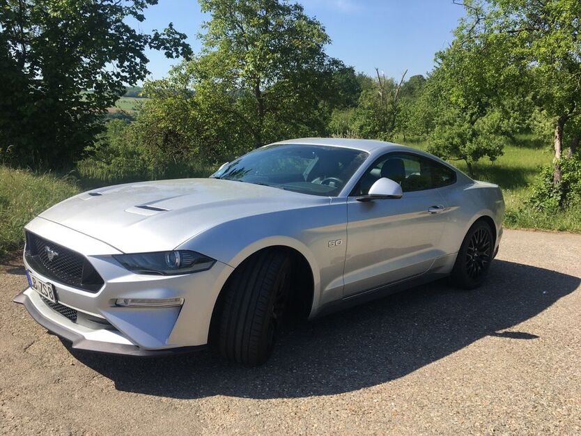 Ford Mustang 34.500 km 41.400 € Bietigheim-Bissingen 74321